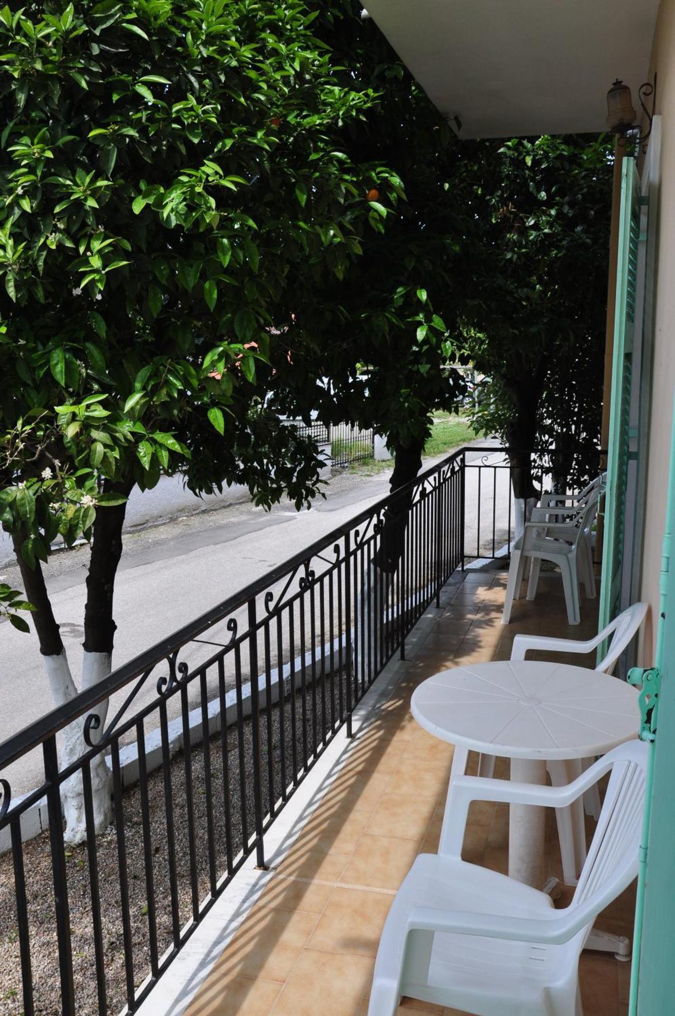 Paraskevi Apartments Ýpsos Exterior foto